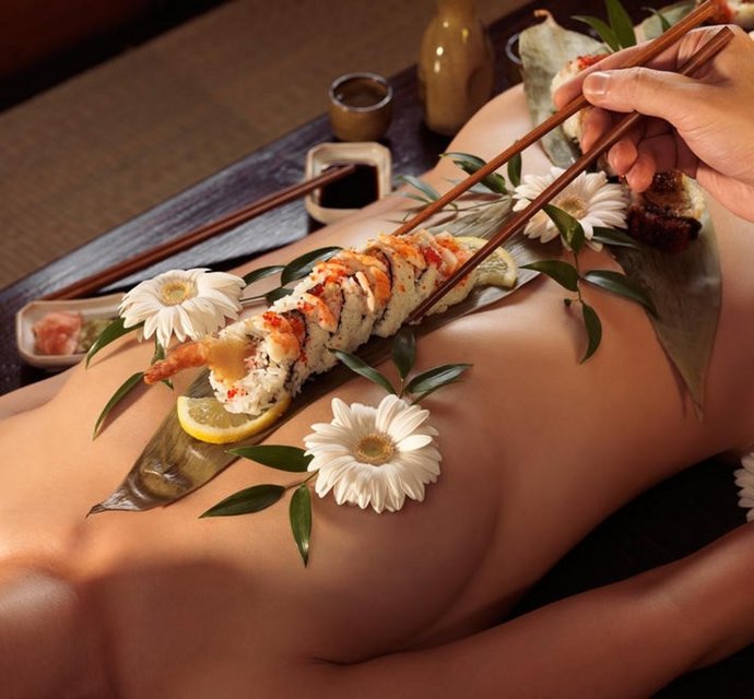 Would you ever try body sushi 🍣?