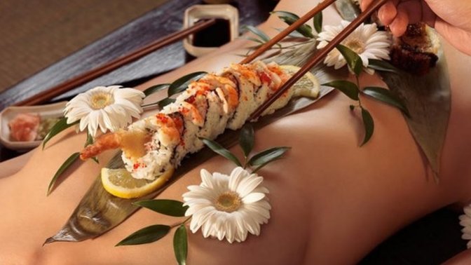 Would you ever try body sushi 🍣?