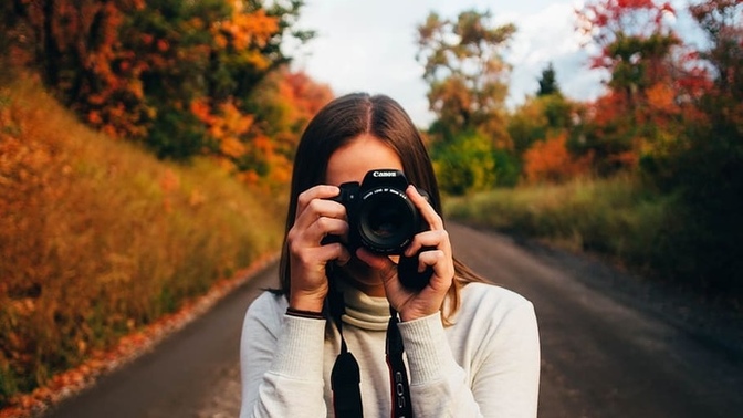 Describe or show the latest picture in your camera roll?