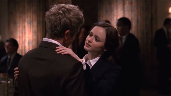 Girls, Why is Simplicity is Seen as Taboo in Dating?