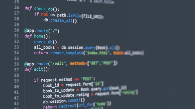 Mac or windows is better for programming?