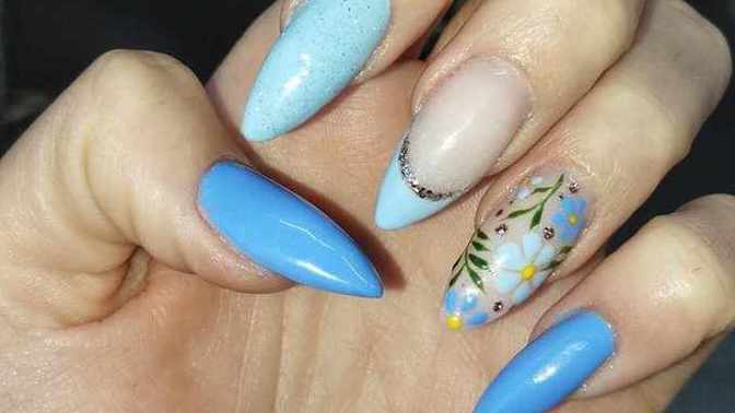 Do you like those nails I have got done?
