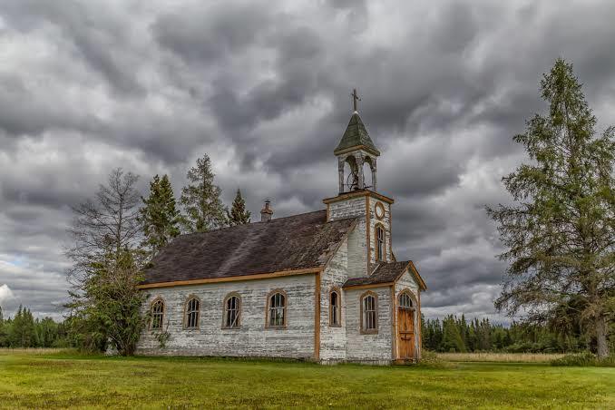 My boyfriend wants to meet me at the abandoned church at midnight. Should I go?