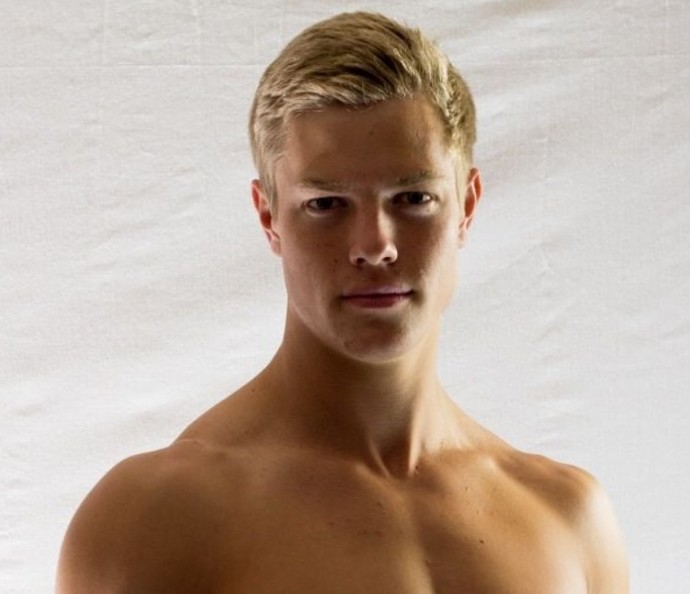 Girls, Whats the most attractive hair color on a man?