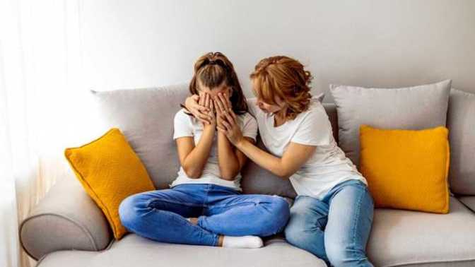 Men/women: How would you react if your teenage daughter/son told you they are pregnant/got somone pregnant?