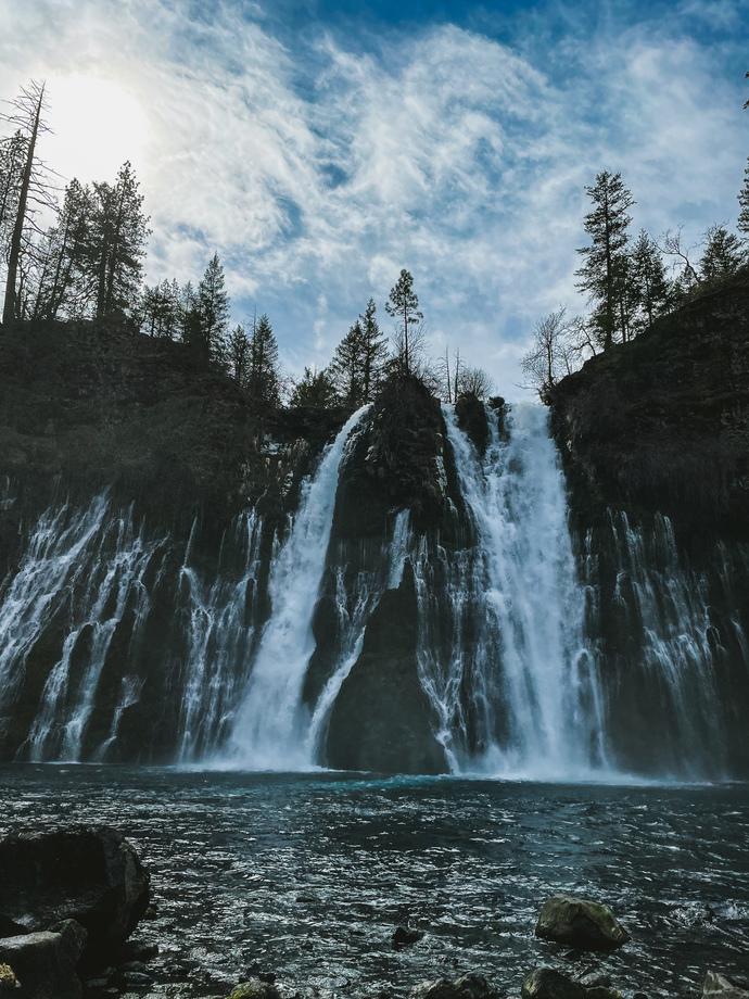 Which natural landscape is prettier ?