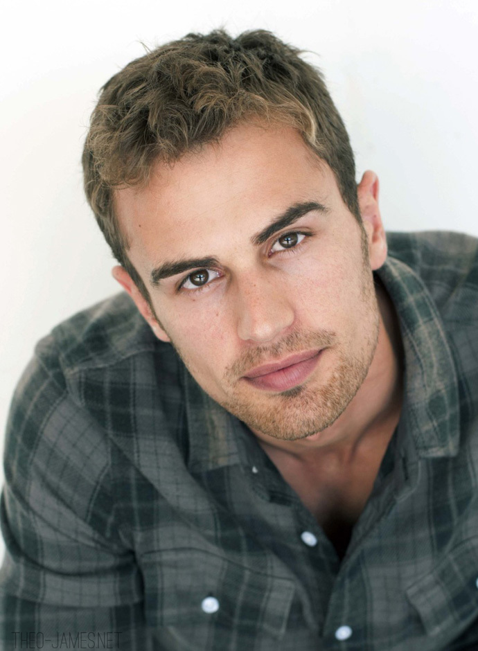 Theo James = terrifying...
