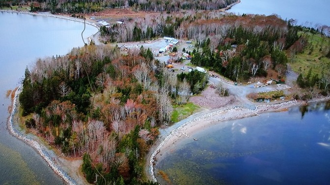 Is there anything actually on Oak Island besides nothing?