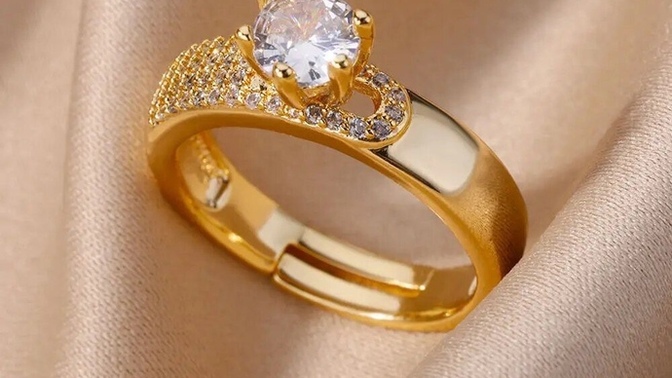 Before entering a relationship with someone, do you take notice to see if he/she wears a ring (married)?