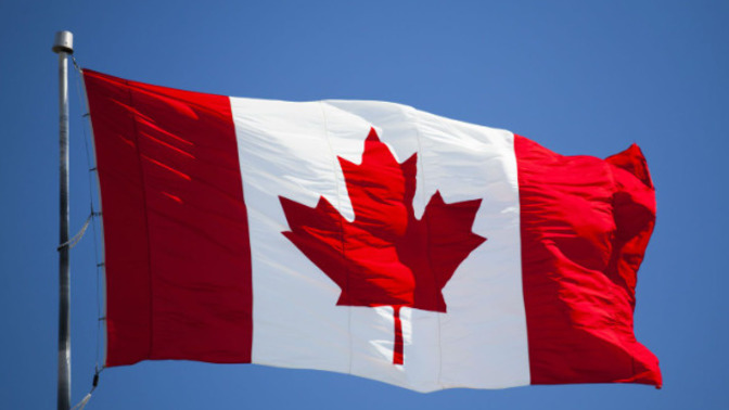 Is Canada England or America?