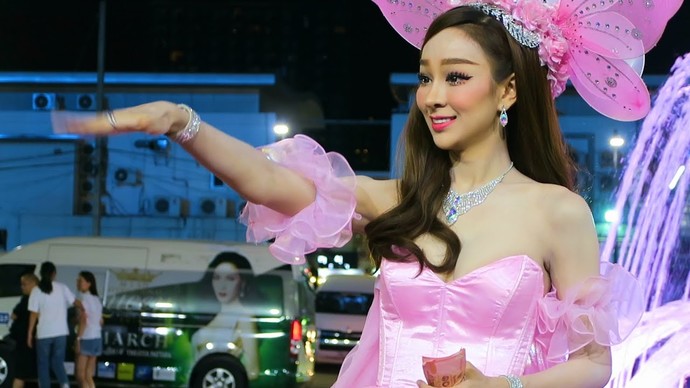 Should trans people be more understood?