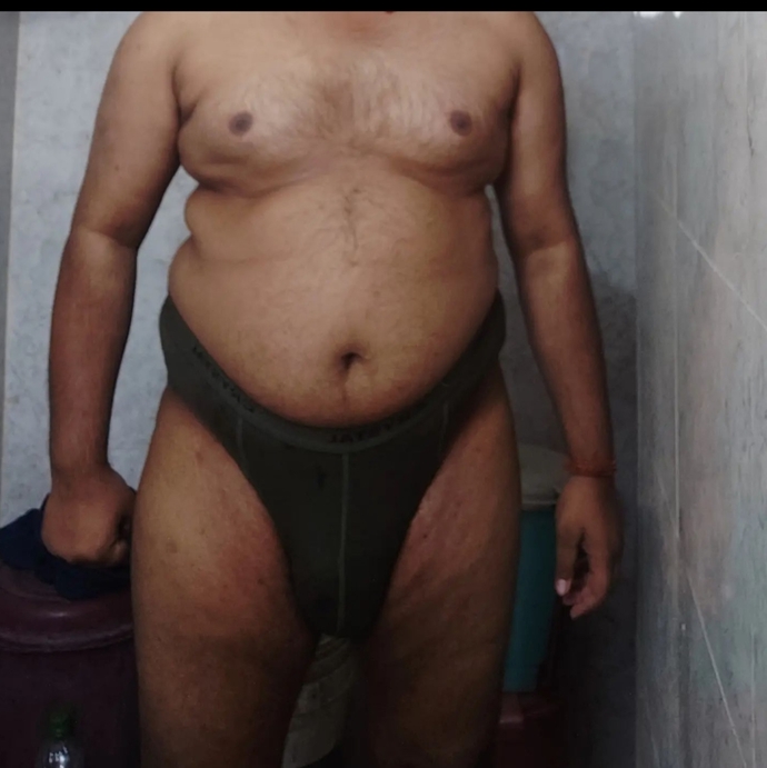 What do you rate yourself in looks 1-10?