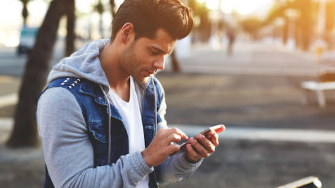 Why a girl who friend-zoned me starts texting after monthes of no contact?