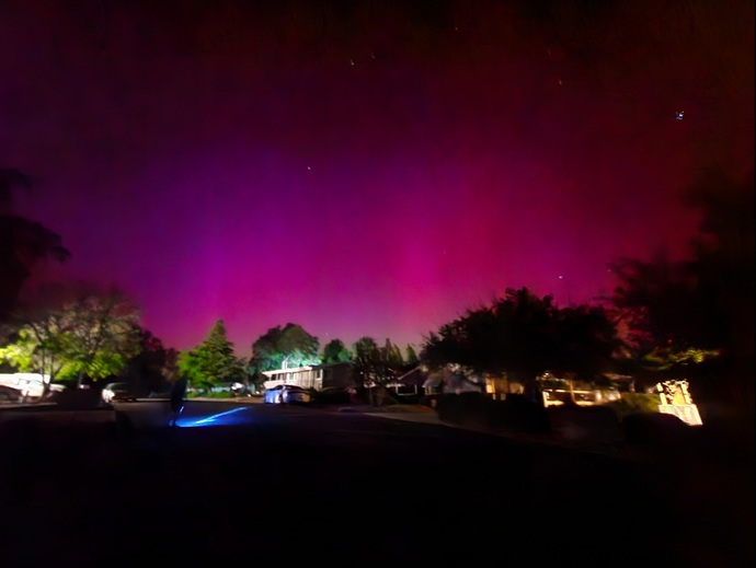 Did you guys see the Aurora Borealis last night? Or have you seen one in the past?