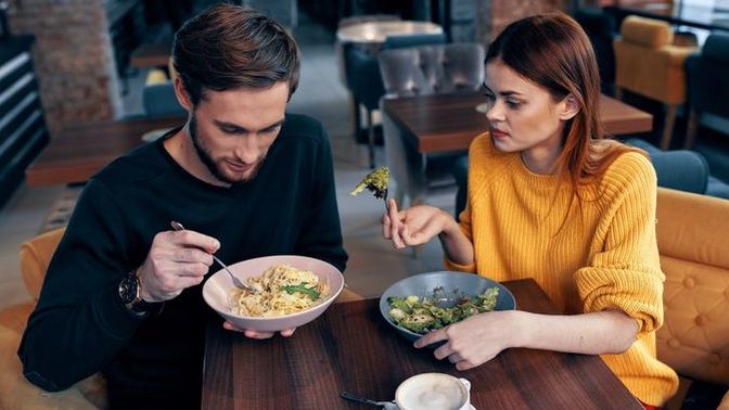 If your date offers to share their meal with you; would you accept it or reject it?