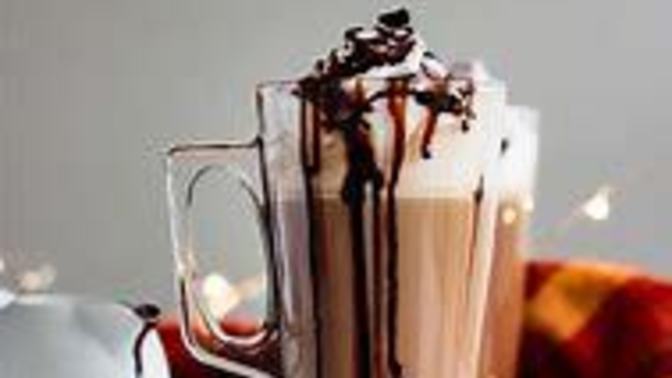 Chocolate VS Vanilla Coffee Edition: Which would you pick?