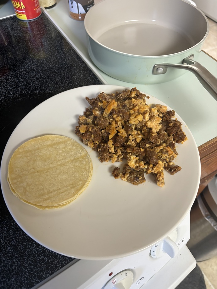 I made chorizo and breakfast tacos. Does it look good?