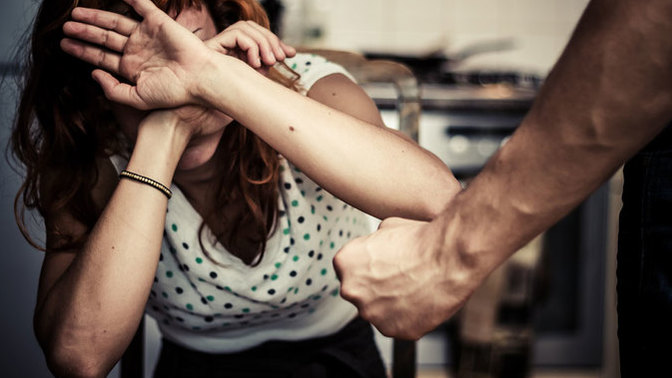 Are most women attracted to bad men?