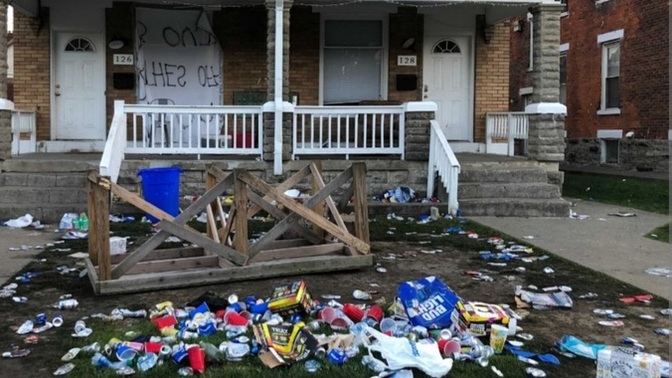 Do these pictures make American college students look bad?