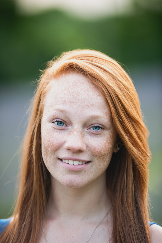 This lovely girl is certified no makeup!