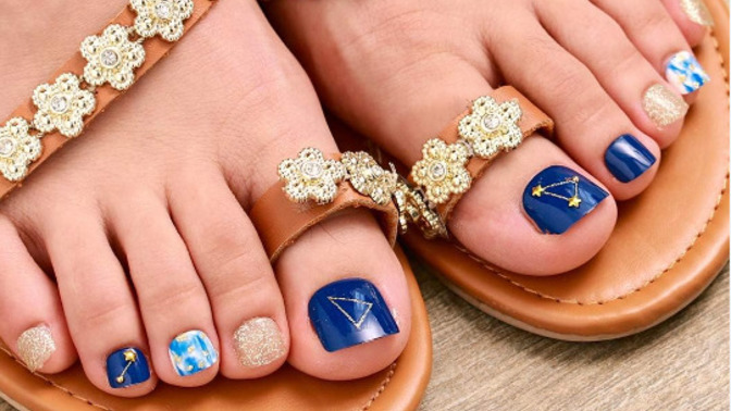 Girls, Are artificial toenails good to wear in the summer?