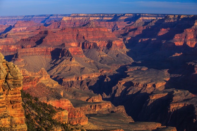 Whos eve been to the Grand Canyon or Niagara Falls?