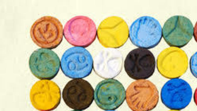 What's the difference between different shape, color of ecstasy pills?
