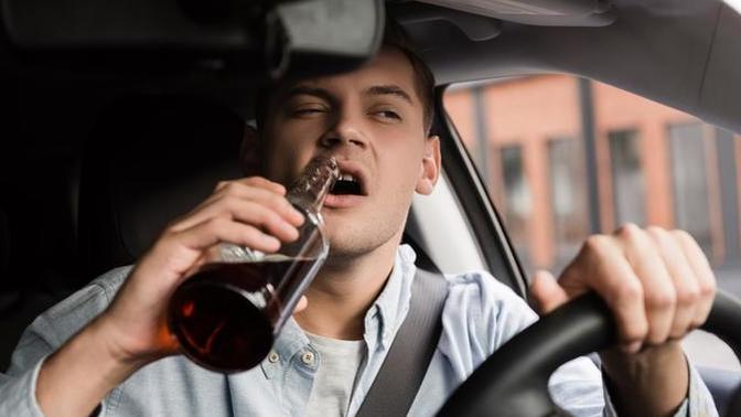 I think my boyfriend might have a drinking problem, but it’s hard to tell for sure. How do I handle this?