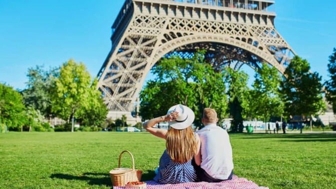 Would you date somebody from a different country?