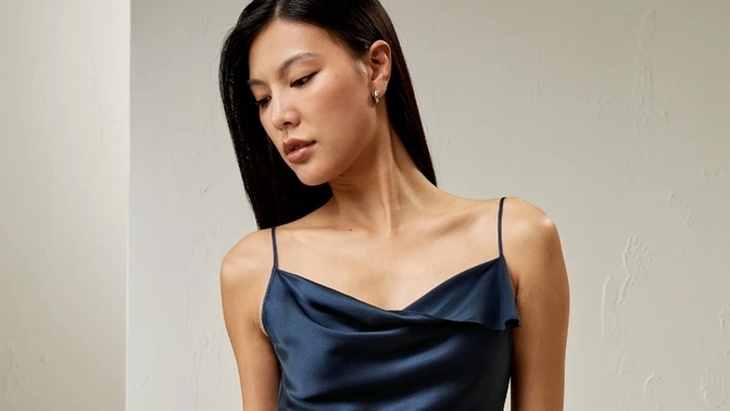 Do men like silk /satin dresses on a woman?