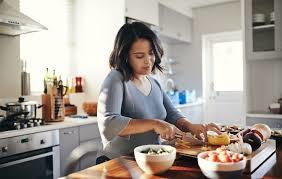 Do people prefer home cooked meals or going out to eat?