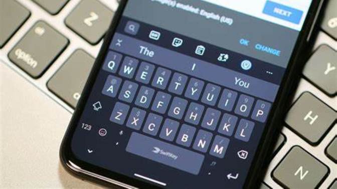 Why is there no DEL key on my SMARTPHONE?