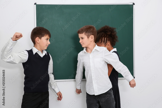 Do girls like or find it hot when boys feel protective of them and defend them?