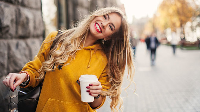 What are the qualities of an ungettable girl?