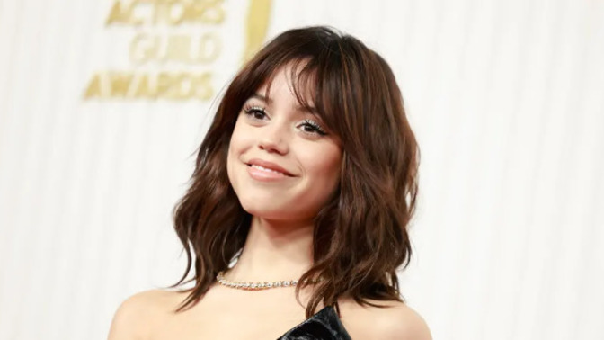 Why does Jenna Ortega look so young?