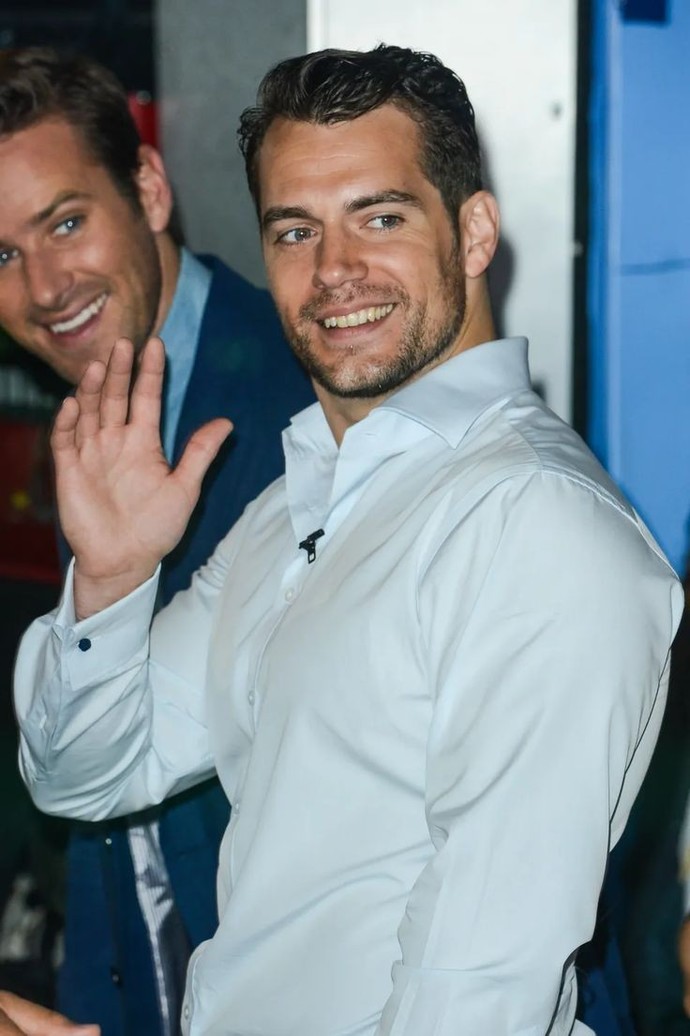 Why do Hollywood celebrities tan a lot, considering that many people dont like it?