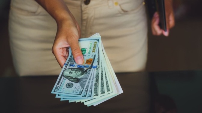Do you prefer sex, money or a gift for your birthday?