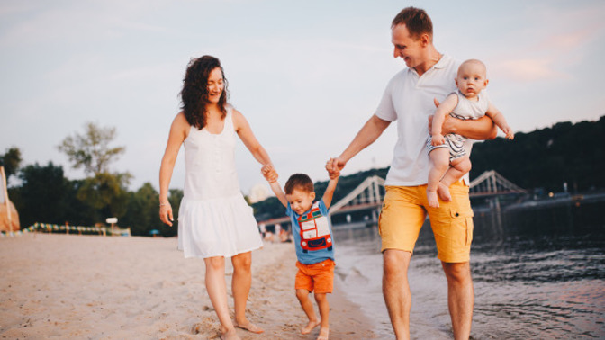 How do I deal with my boyfriend's huge obsession with having kids with me?