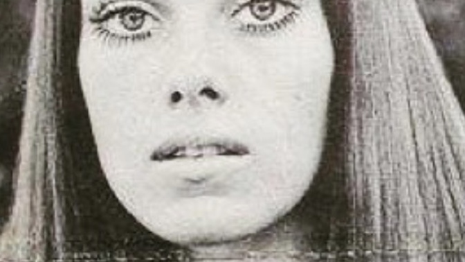 Which vintage woman is the most beautiful?