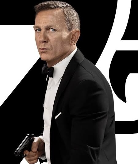 Which James Bond actor do you like more, Daniel Craig or Sean Connery?