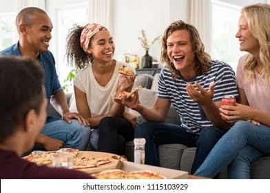 😋😋😋😋😋😋😋😋😋😋Showing someones past (young) image make him/her feel happy?