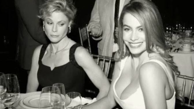 Girls, Do girls look at another girls boobs and be like damn?