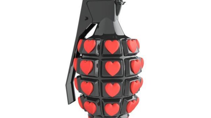 How can you tell the difference between a love bomber and a girl/boy lover?