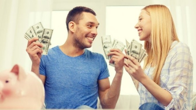 Why many men nowadays are looking to live off women?