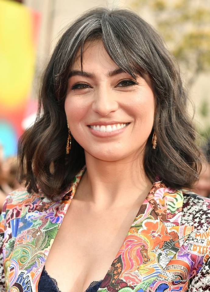 Do you like women who go gray naturally?