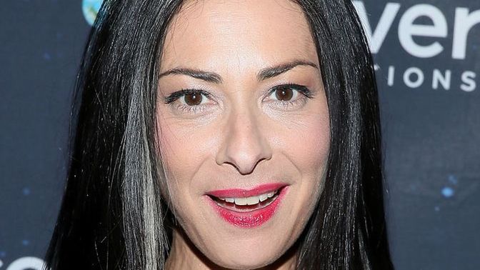Do you like women who go gray naturally?