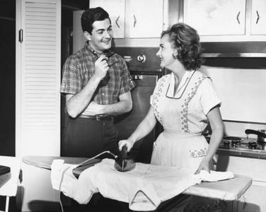 In modern relationships, traditional gender roles are outdated and unnecessary. Agree or Disagree?