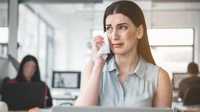 How do you feel when you see your partner crying?