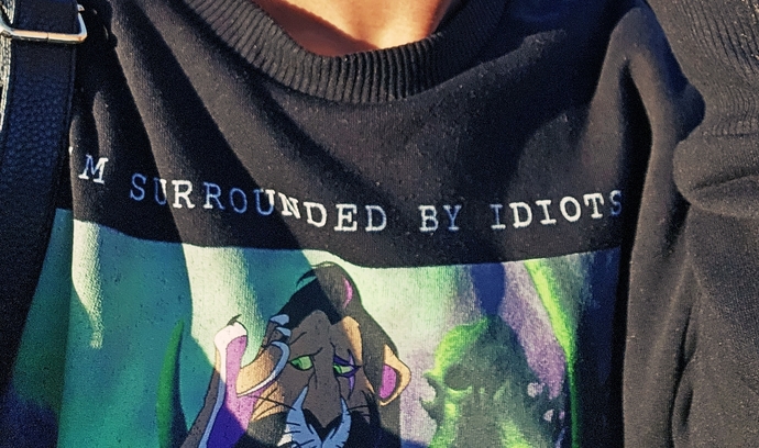 😂