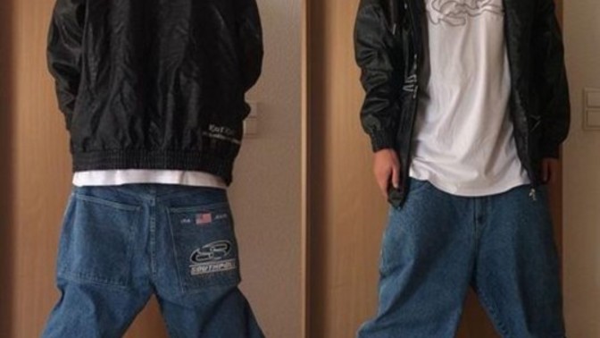 Do you prefer a guy in baggy clothes or clothes that fit?